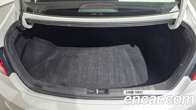 Hyundai AVANTE 2020 — photo 20