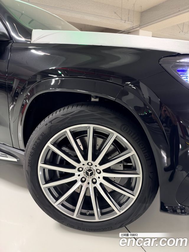 Mercedes-Benz GLS-Class 2026 — photo 5
