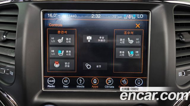 Jeep Cherokee 2018 — photo 34