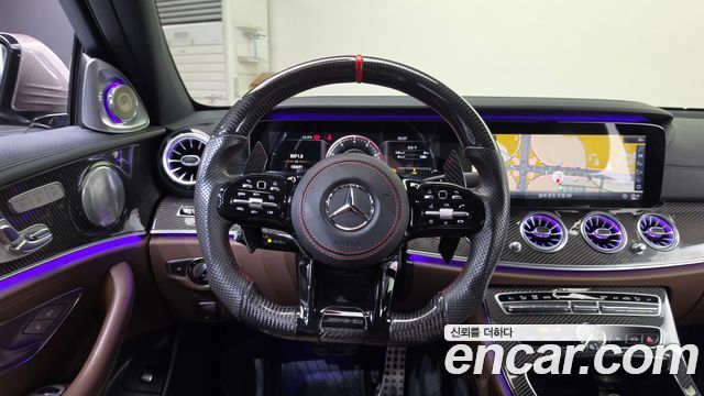 Mercedes-Benz E-Class 2018 — photo 19