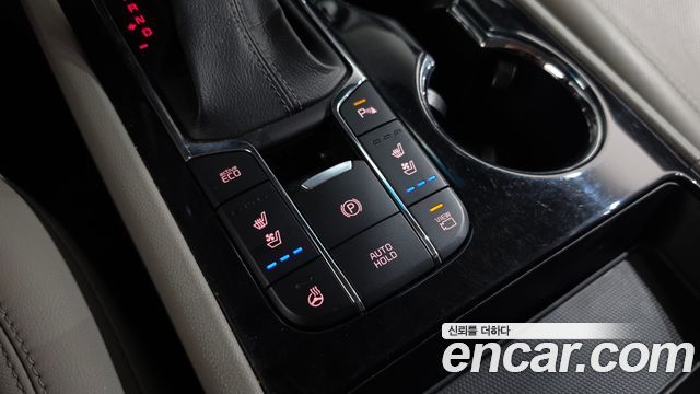Kia Canival 2019 — photo 24