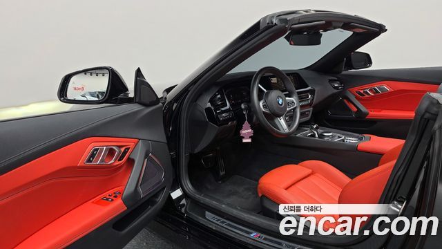BMW Z4 2024 — photo 13