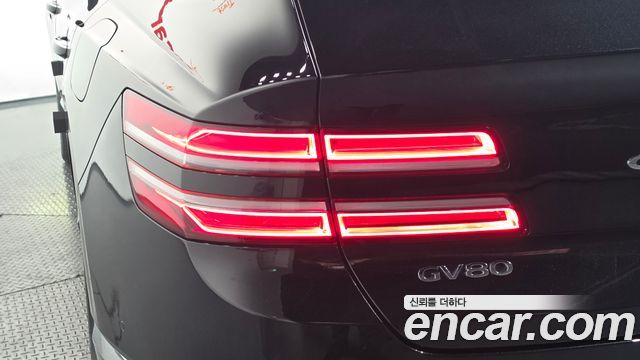 Genesis GV80 2023 — photo 9