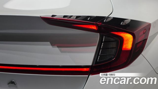 Hyundai Sonata 2020 — photo 9