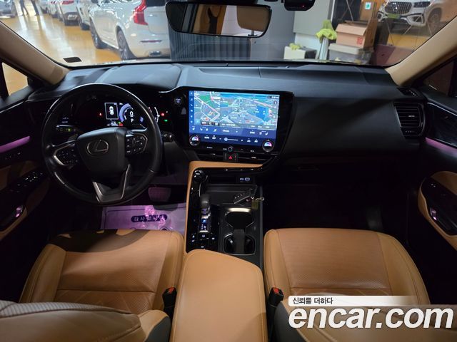 Lexus NX 2023 — photo 7