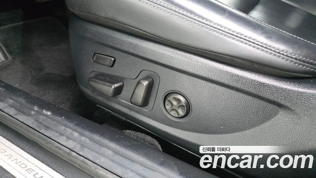 Hyundai Grandeur 2020 — photo 31