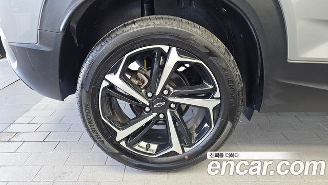Chevrolet Korea Trailblazer 2023 — photo 5
