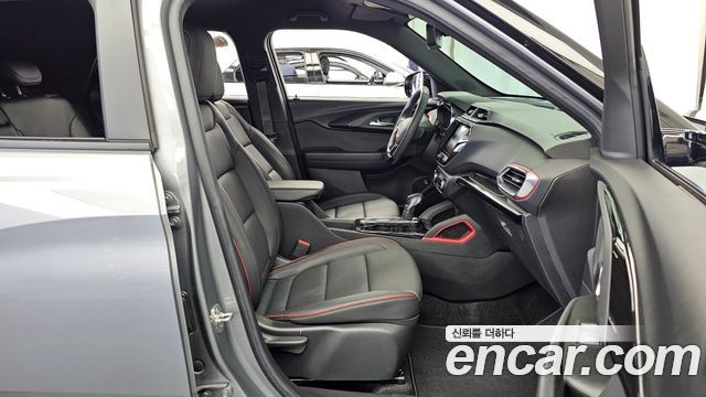 Chevrolet Korea Trailblazer 2023 — photo 17