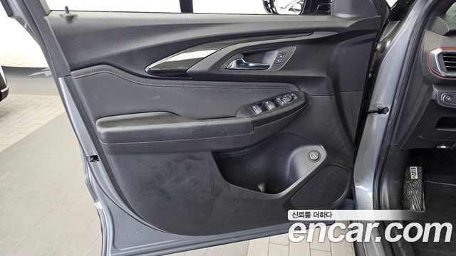 Chevrolet Korea Trailblazer 2023 — photo 14
