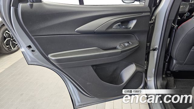 Chevrolet Korea Trailblazer 2023 — photo 15