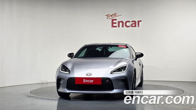 Toyota 86 2024 — photo 3