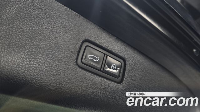 Genesis GV80 2020 — photo 25