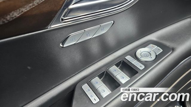 Genesis GV80 2020 — photo 30