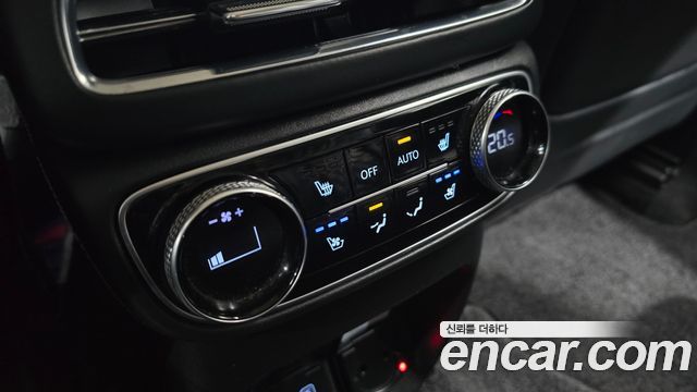Genesis GV80 2020 — photo 31