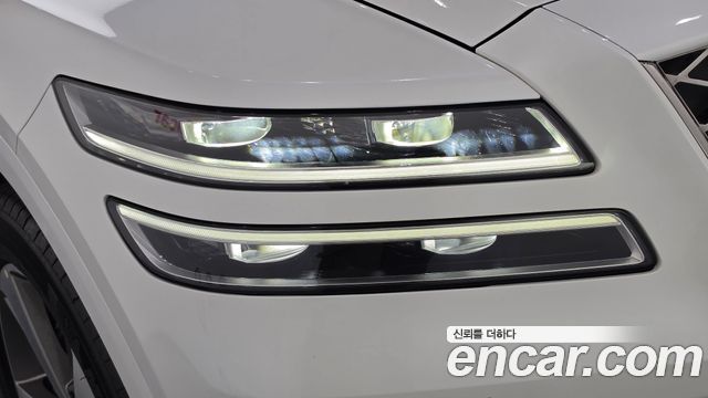 Genesis GV80 2023 — photo 8