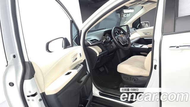Toyota Sienna 2021 — photo 10