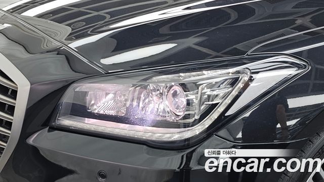 Genesis G80 2018 — photo 8