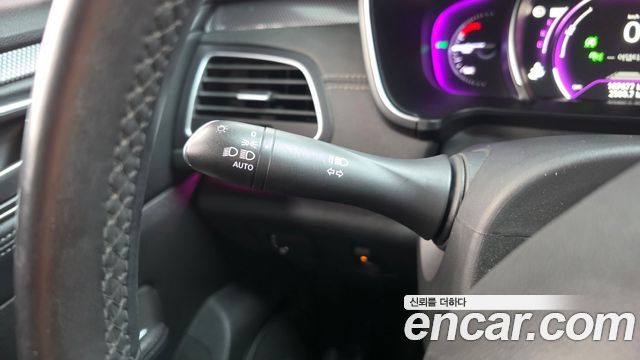 Renault Korea SM6 2019 — photo 28