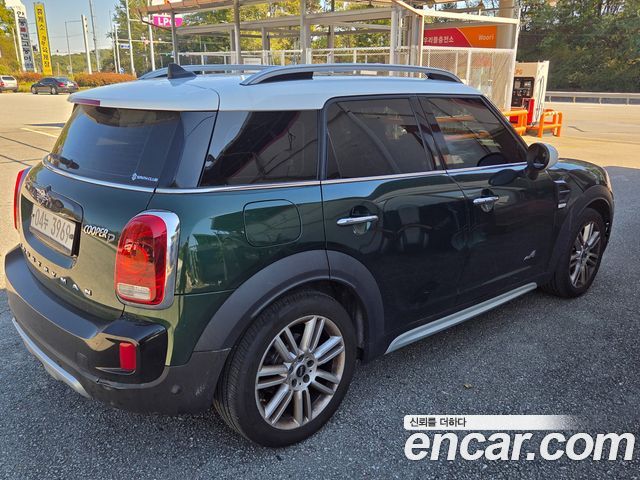 Mini Countryman 2019 — photo 2