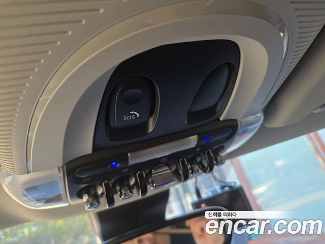 Mini Countryman 2019 — photo 11