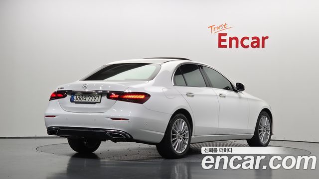 Mercedes-Benz E-Class 2021 — photo 2