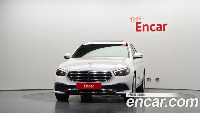 Mercedes-Benz E-Class 2021 — photo 3