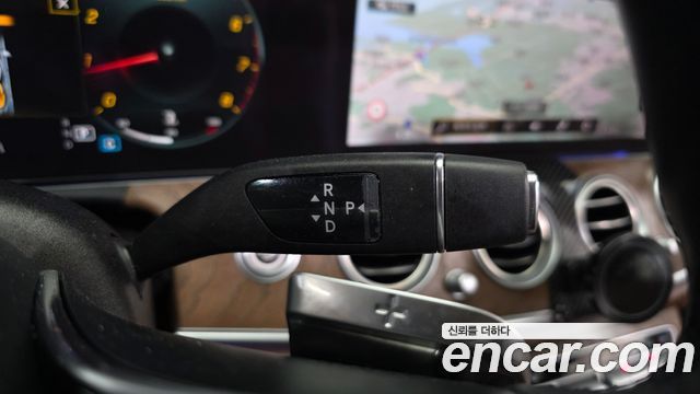 Mercedes-Benz E-Class 2021 — photo 12