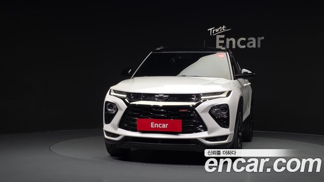 Chevrolet Korea Trailblazer 2022 — photo 3