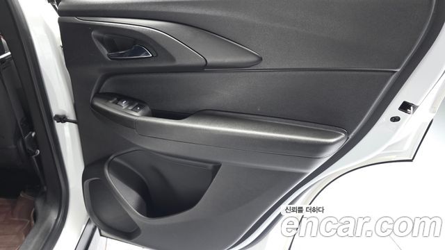 Chevrolet Korea Trailblazer 2022 — photo 15