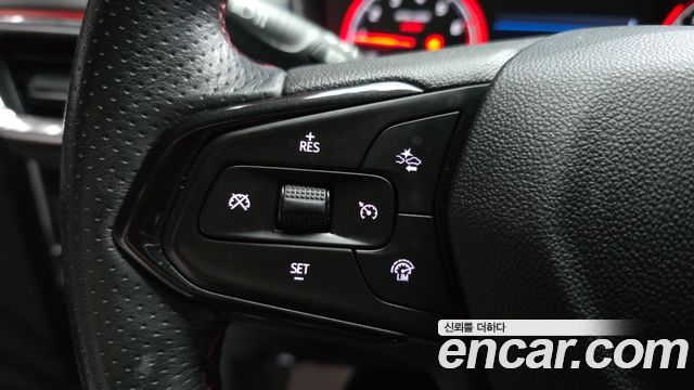 Chevrolet Korea Trailblazer 2022 — photo 32