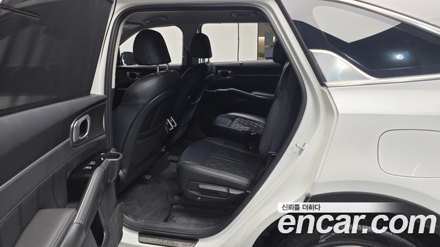 Kia Sorento 2021 — photo 17