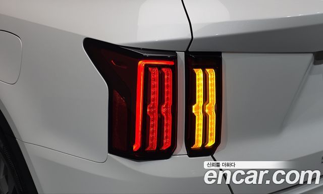 Kia Sorento 2021 — photo 9