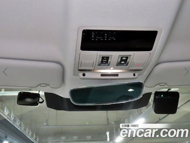 Land Rover Defender 2024 — photo 14