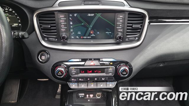 Kia Sorento 2019 — photo 19