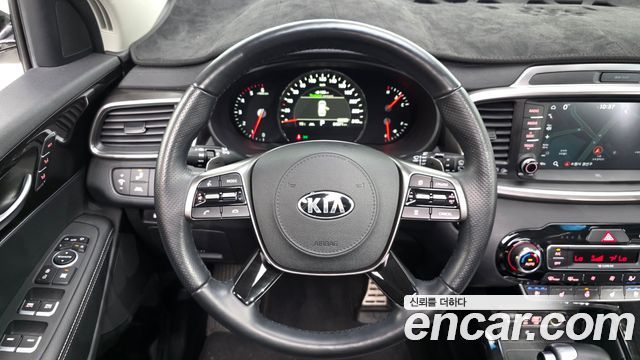 Kia Sorento 2019 — photo 21