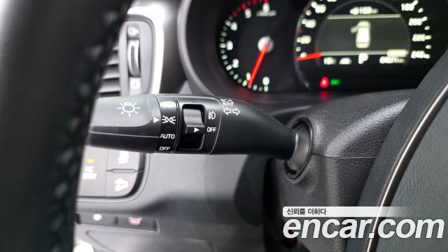 Kia Sorento 2019 — photo 28