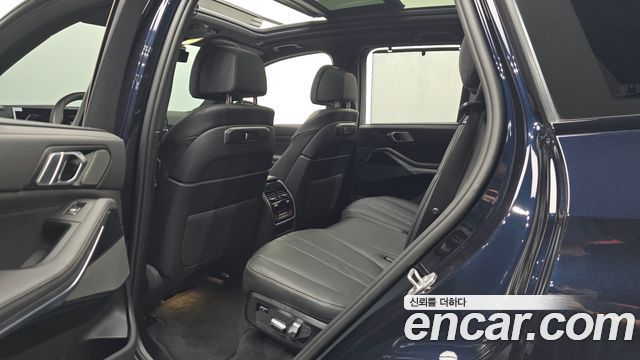BMW X5 2026 — photo 11