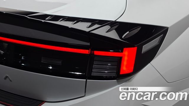 Hyundai Sonata 2025 — photo 9