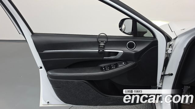 Hyundai Sonata 2025 — photo 14