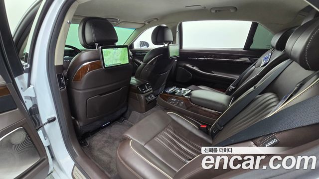 Genesis EQ900 2018 — photo 18