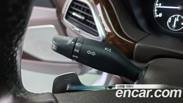 Genesis EQ900 2018 — photo 26