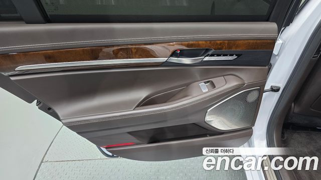 Genesis EQ900 2018 — photo 15