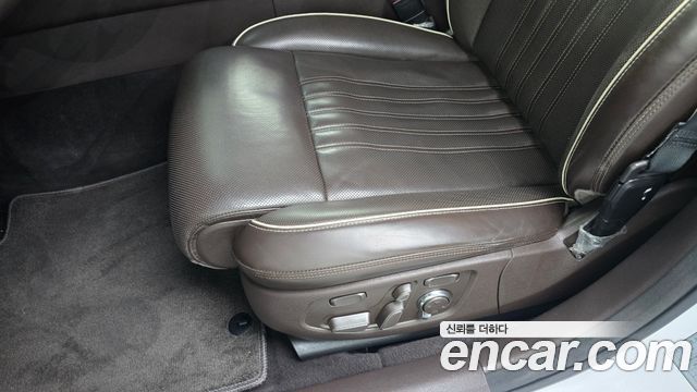Genesis EQ900 2018 — photo 30