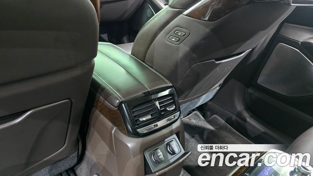 Genesis EQ900 2018 — photo 31
