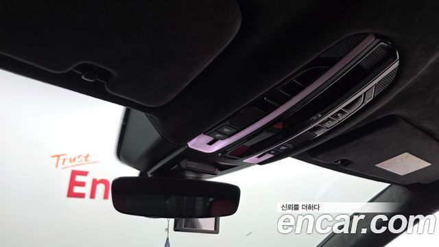 Porsche Cayenne 2023 — photo 27