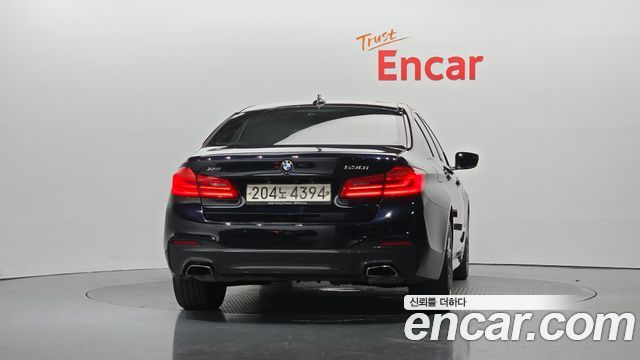 BMW 5-Series 2018 — photo 4