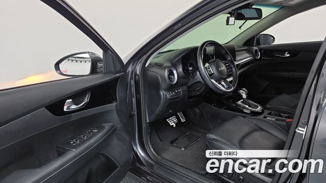 Kia K3 2024 — photo 13