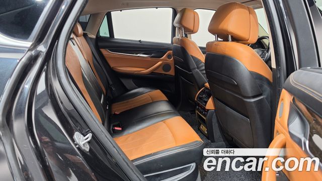 BMW X6 2015 — photo 12