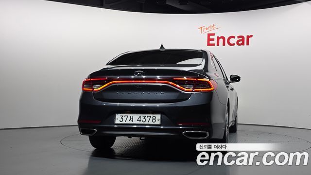 Hyundai Grandeur 2018 — photo 4