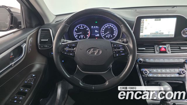 Hyundai Grandeur 2018 — photo 13